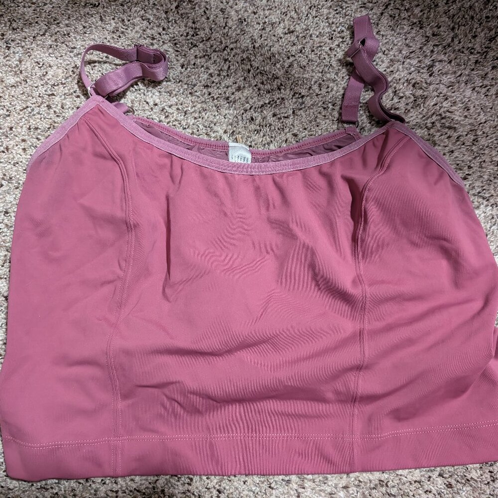 Davin and Adley Amelia Pumping & Nursing Crop Cami 1x